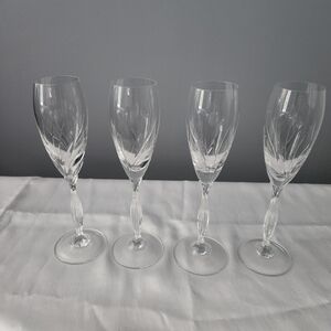 Lenox crystal champagne glasses set of 4